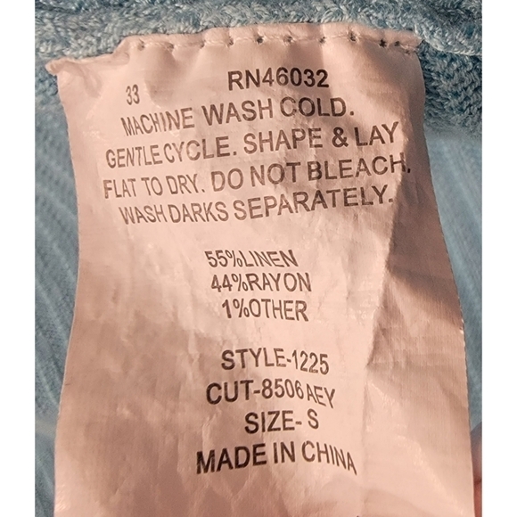 Women's N Touch Sweater Cardigan - Picture 3 of 12